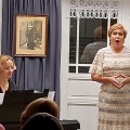 Vakaro Karvelių namuose akimirka.