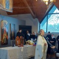 Kalėdų Liturgiją Muziejaus salėje vedė Tėvas Georgijus, atvykęs iš Kijevo.