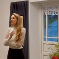 Dainuoja Dovilė Kazonaitė.