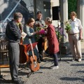 Prie Klėtelės – ne tik atlikėjai, bet ir visa gitarų kolekcija.