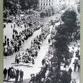 „Šioj ašarų pakalnėj yra žmonių turtingų ir gražių, laisvų ir laimingų...“ Vilniečiai palydi J. Biliūno palaikus į Anykščius 1953 m.
