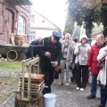 Iš preso, įprasto XX a. pirmojoje pusėje, tekėjo šviežios obuolių sultys. 