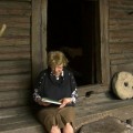 Viešnia iš Olandijos A. Schellenbach prie Klėtelės.