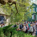 Ant Rašytojų kalnelio – A. Bialobžeskis ir G. Arbačiauskas.