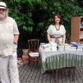 Muziejaus knygynėlio svečiai – rašytojas Rimantas Vanagas su žmona Vijoleta ir knygomis.