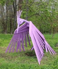 Strazdiškyje jau laukia šulinį saugantis Paukštis...