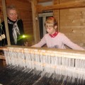 Jaunosios audėjos U. Taurelytės darbą stebi M. Telksnytė.