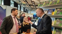 Anykščių stendo svečias – Ukrainos ambasadorius Lietuvoje Petro Beshta.