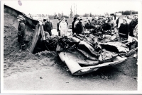 Vaizdas prie Vilniaus televizijos bokšto po karinės technikos siautėjimo 1991 m. sausio 13-osios naktį. Nuotrauka iš VŽM fondų.