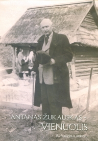 A. Vienuolio biografinis albumas.