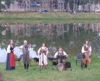 Anykštėnų Joninių svečias – kapela „Bičiuliai“.