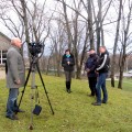 Kūrybinė grupė ir arboristai filmavimui pasirinko Vienuolio kalnelį.
