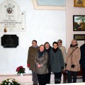 Anykštėnai muziejininkai prie vyskupo A. Baranausko kapo Seinų katedros koplyčioje.