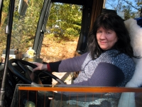 Štai ji, didžiulio autobuso vairuotoja Dalytė. Mano nuotrauka.